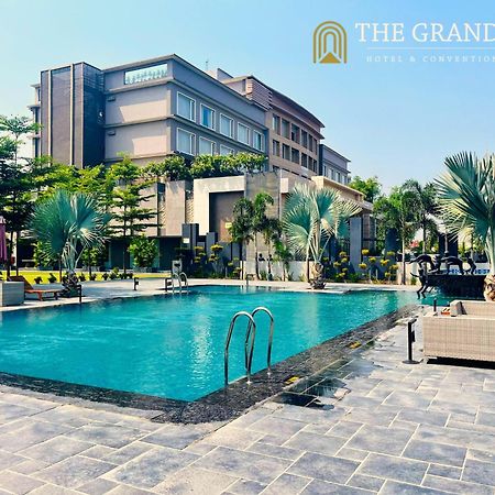The Grand Arc Hotel & Convention Centre Shahjahanpur Luaran gambar