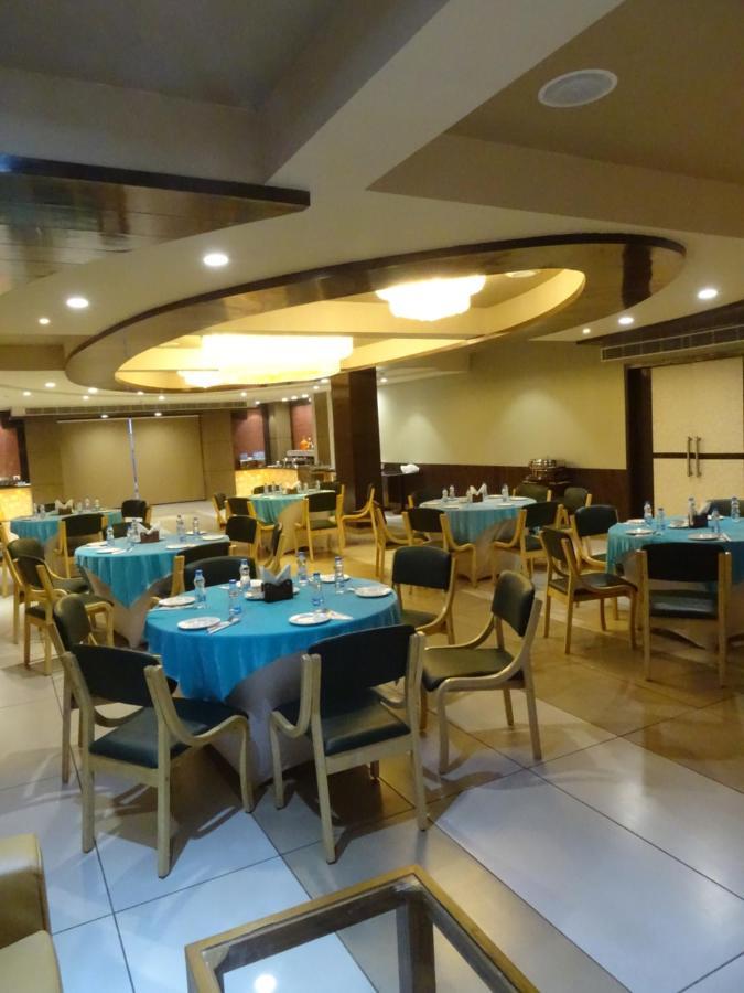 The Grand Arc Hotel & Convention Centre Shahjahanpur Luaran gambar