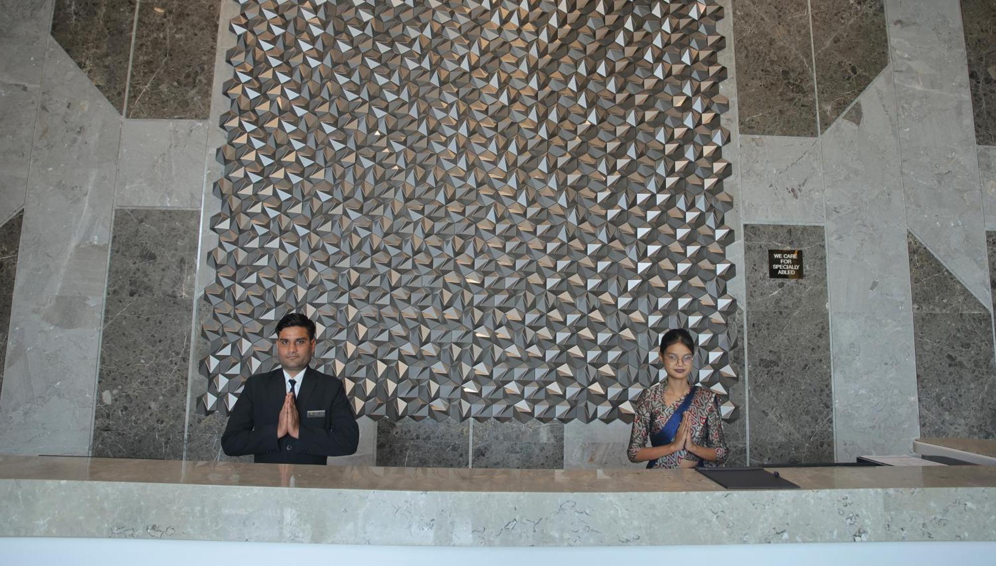 The Grand Arc Hotel & Convention Centre Shahjahanpur Luaran gambar